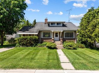 447 Linde St, Oshkosh, WI 54901