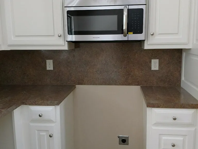 Stove/Mirowave
