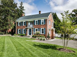 6001 Massachusetts Ave, Bethesda, MD 20816