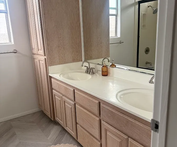 1049 Beryl St — Photo 12