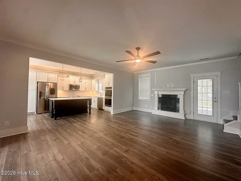 201 Thistleberry Dr — Photo 23