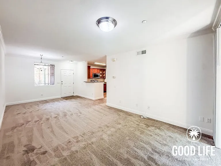3825 Elijah Ct #326 — Photo 3