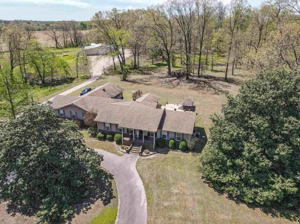 1550 Fayette Corner Dr, Somerville, TN 38068