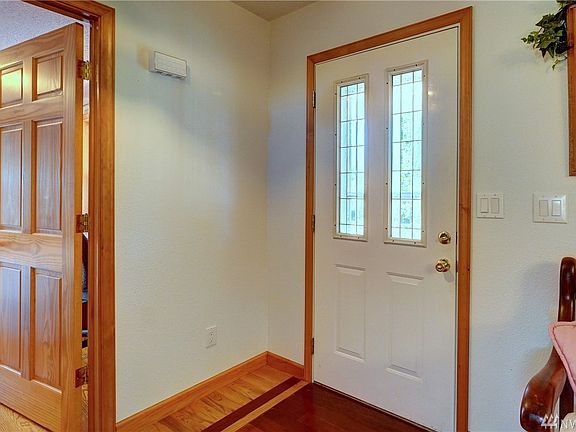 Interior view of front entry where you will greet your guests.