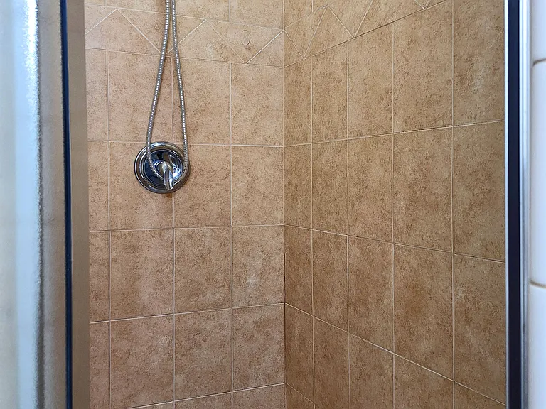 2118 Aruba Dr #4 — Photo 17