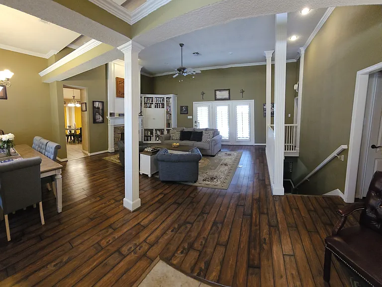 10306 York Ave — Photo 26