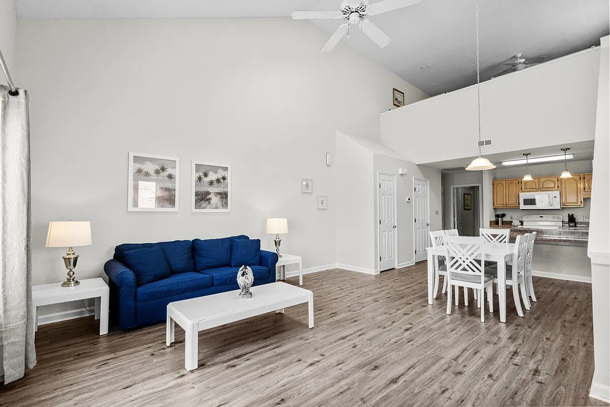 Living Room - 216 Double Eagle Dr #ID1329043P