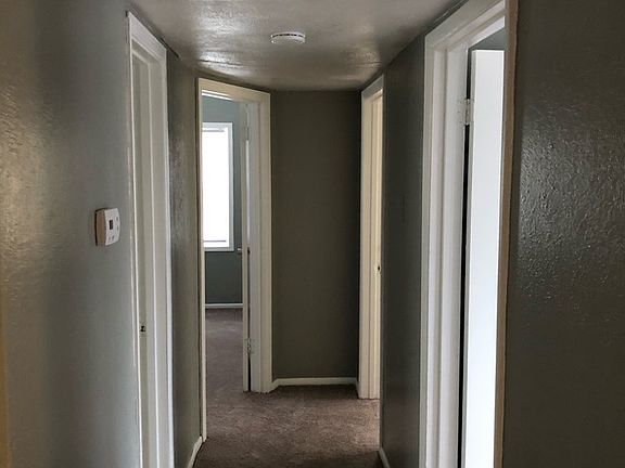 5th image of 418 E Odessa St