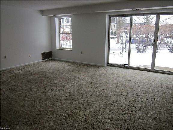 5th image of 1931 King James Pkwy APT 102
