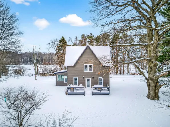 7107 W Webster Rd, Montague, MI 49437