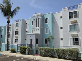 4 Cond Costa Brava, Ceiba, PR