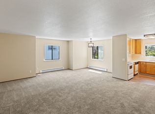 3330 Del Monte Blvd, Marina, CA 93933