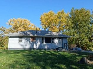 515 Lexington St, Carlisle, IA 50047