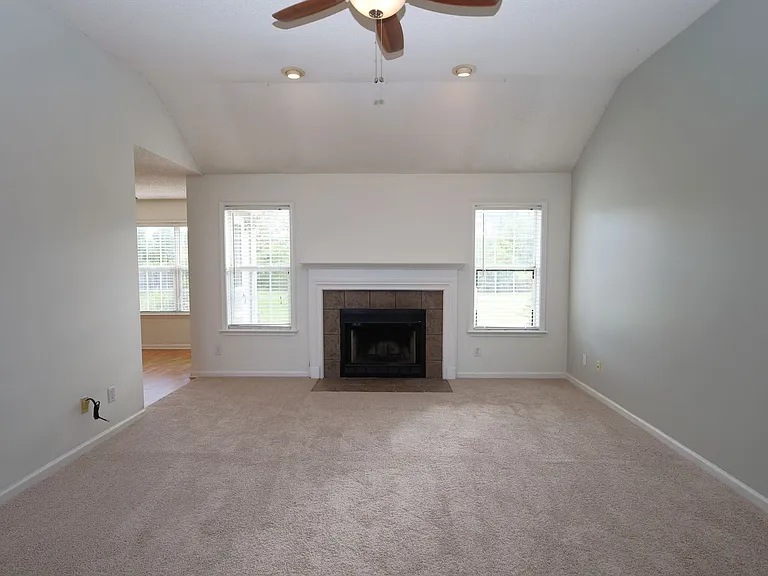 3880 Trotters Ridge Cir — Photo 3