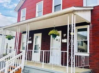 509 Sycamore St, Vandergrift, PA 15690