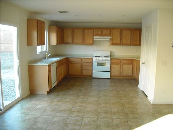 Kitchen from Family Rm