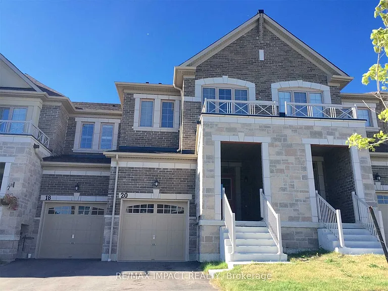 20 Rimrock Cres — Photo 1