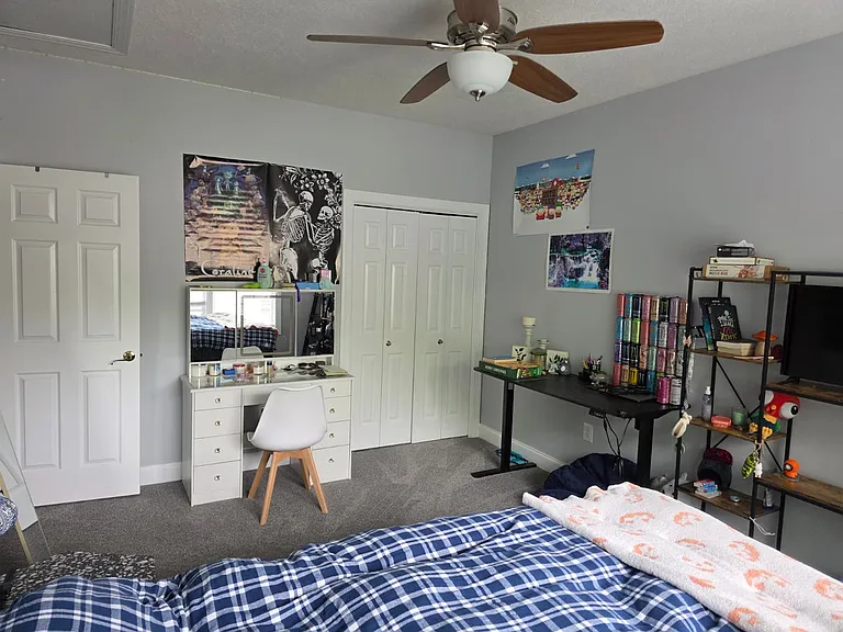 1415 Providence Blvd — Photo 9