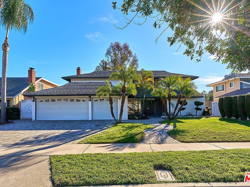 1st image of 364 Cienaga Dr