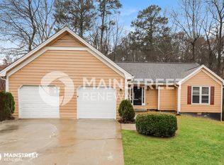 3137 Country Lake Dr, Powder Springs, GA 30127