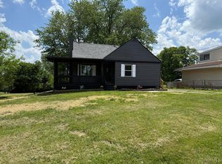 569 Beissinger Rd, Hamilton, OH 45013