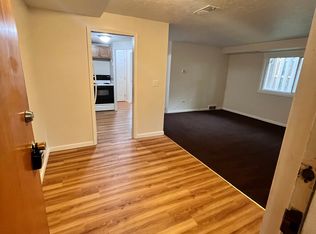 4208 Shore Dr #4, Lorain, OH 44053