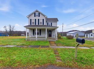 1032 Valier Dr, Valier, PA 15780