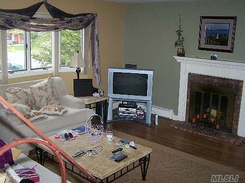 4th image of 270 Oconnell St