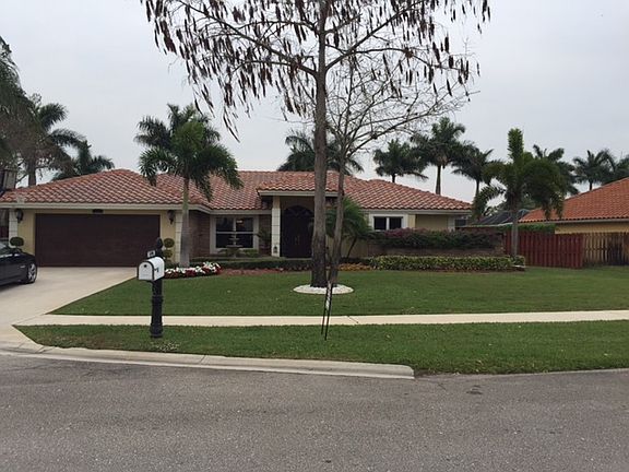 Front of home
						:
						Beautiful, safe, quiet neighborhood. Family friendly - minimal to no traffic