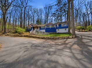 399 Springbrook Trl, Sparta, NJ 07871