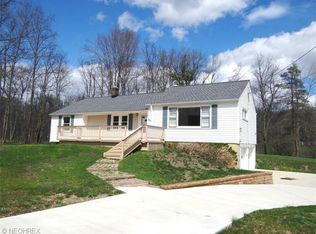 1673 Jacklin Dr, Hinckley, OH 44233