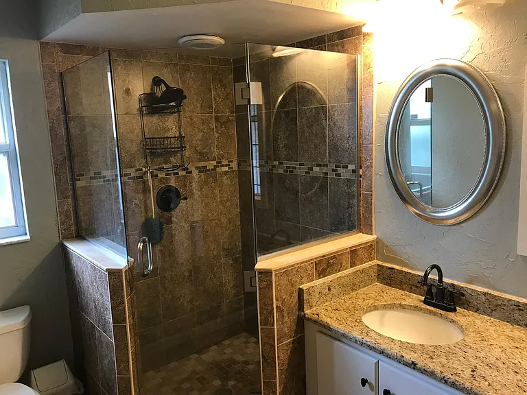 15911 Layton Ct — Photo 5