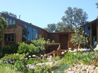 1303 Las Alturas Rd, Santa Barbara, CA 93103