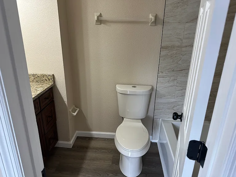 135 Jones Ln #A — Photo 9
