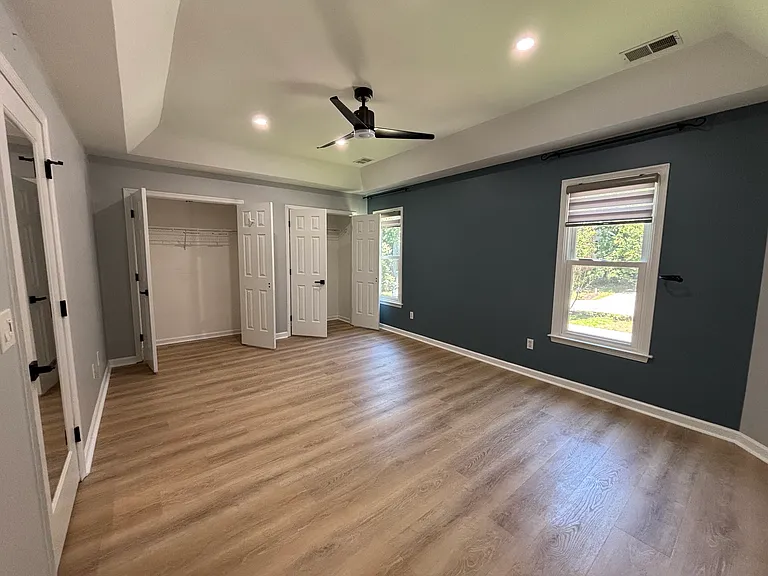 112 Landing Dr — Photo 17