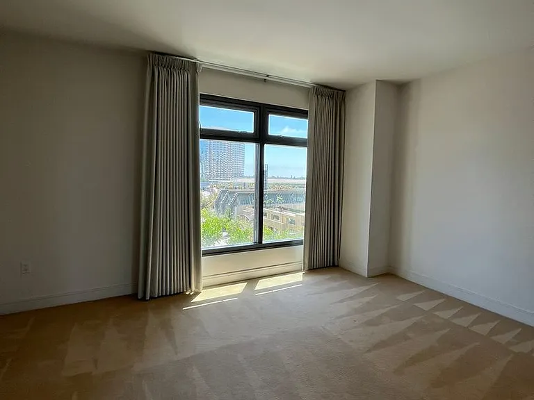 645 Front St #714 — Photo 30