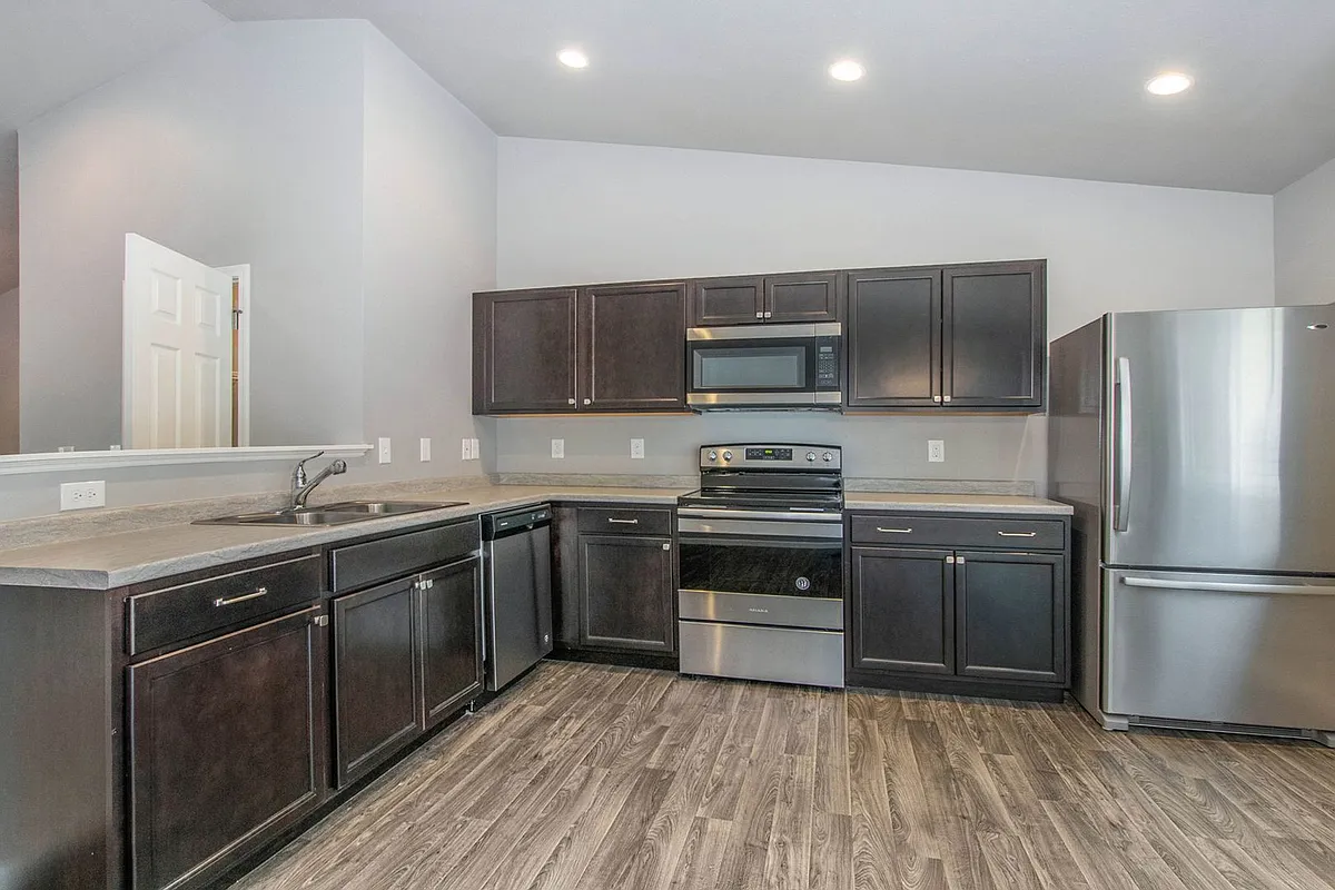 Building Photo - 5632 Alten St