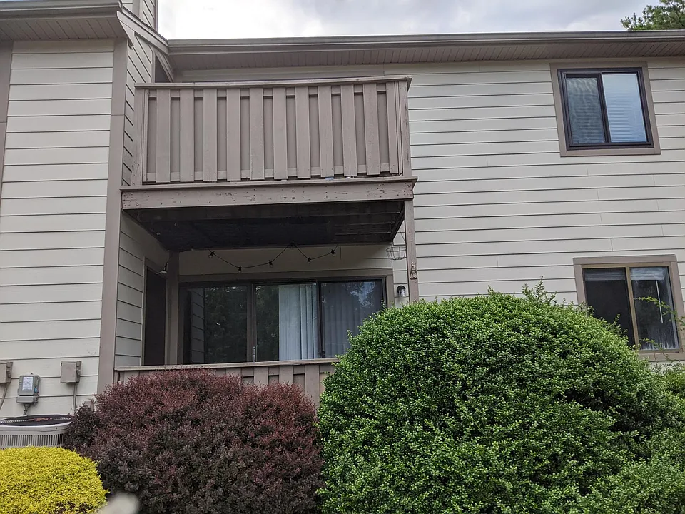 1801 Jefferson Ct