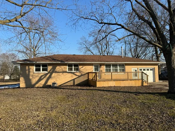 205 N Elm St, Loda, IL 60948