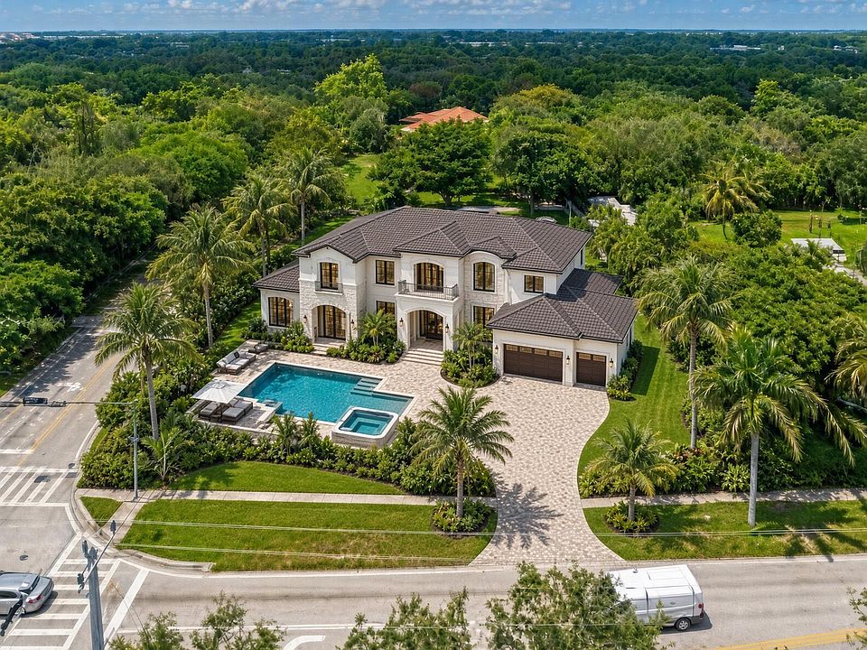 2nd image of 7701 SW 120TH Street