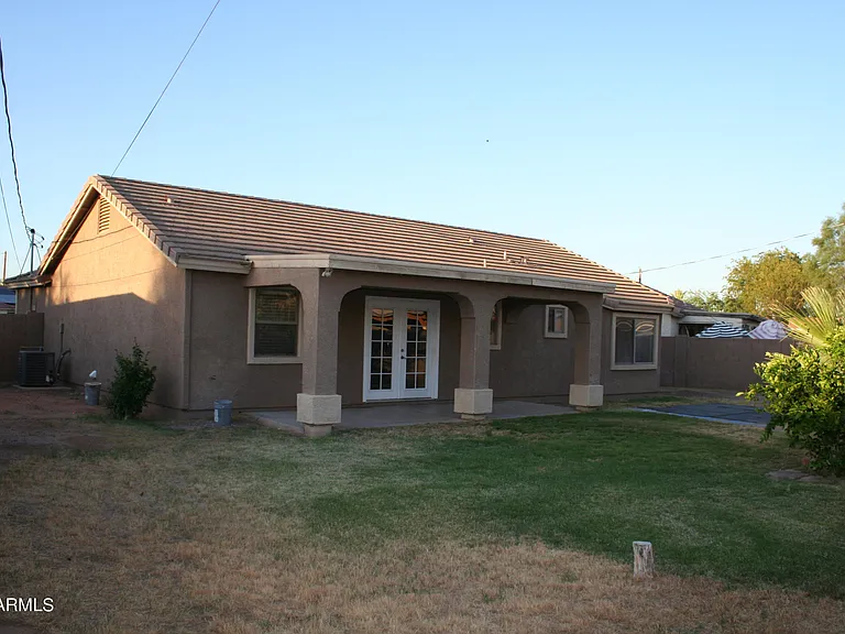 11207 W Hopi St — Photo 46