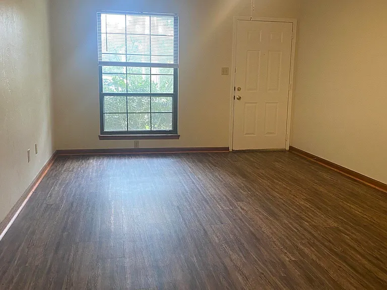 2086 Pats Pl — Photo 6