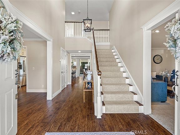 2nd image of 1719 Pecos Riv