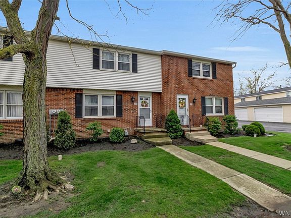2nd image of 275 Wimbledon Ct