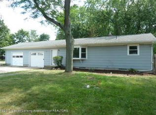 601 Cumberland Dr, Eaton Rapids, MI