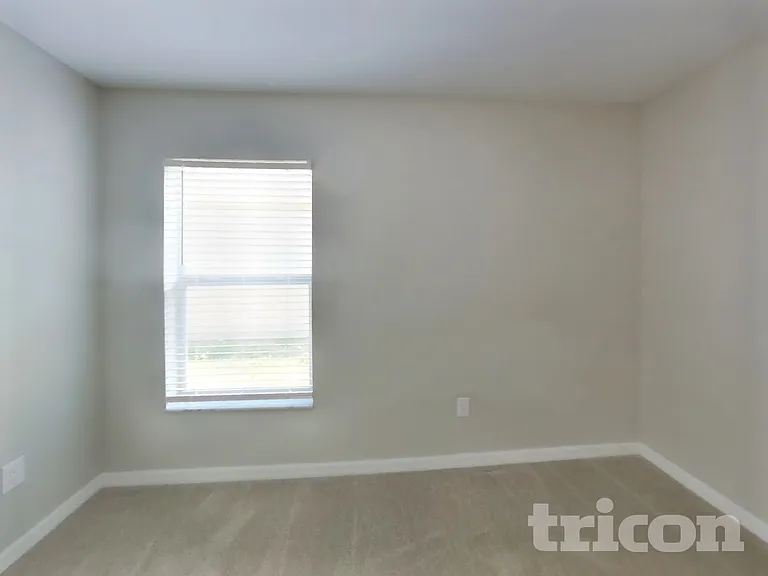 10410 Fairy Moss Ln — Photo 13