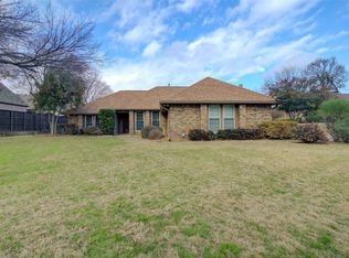 152 Meadowcreek Rd, Coppell, TX 75019