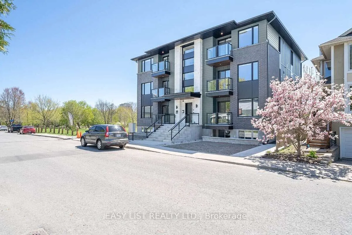 2 bed, $2,800 — Photo 1