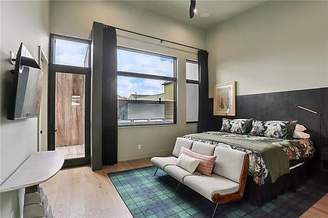 1435 Euterpe St — Photo 17