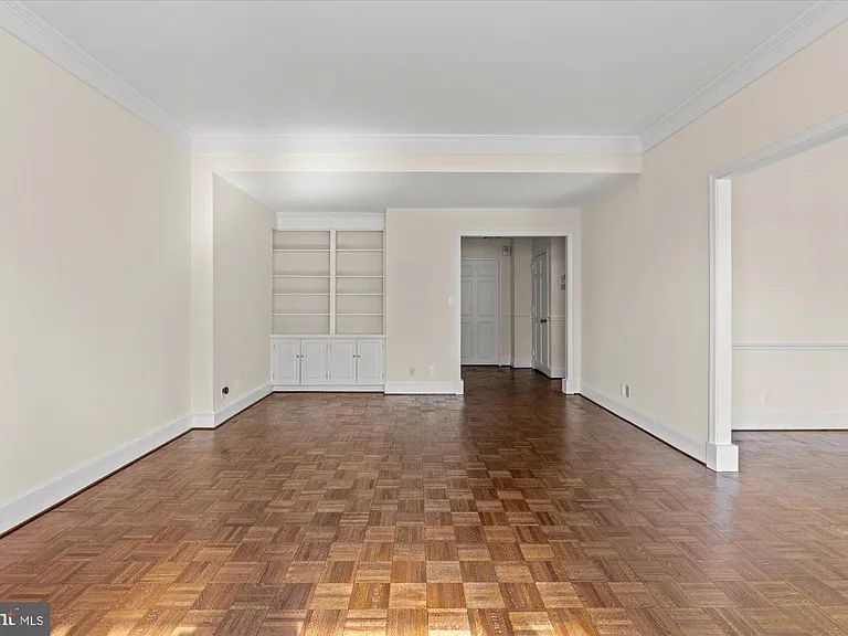 8101 Connecticut Ave #S410 — Photo 6